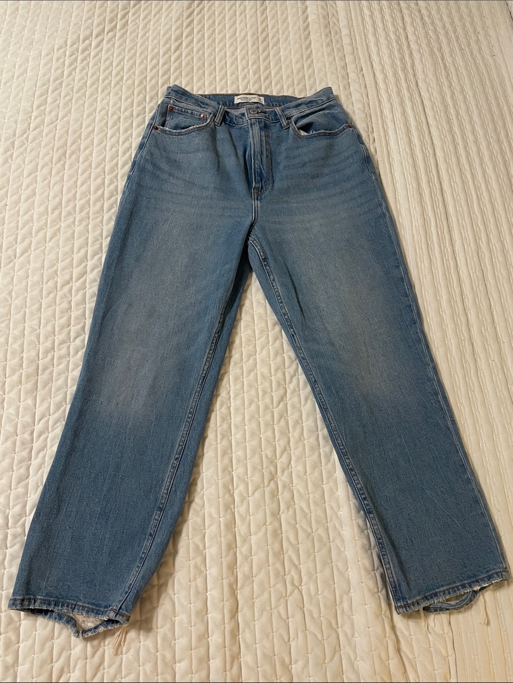 Abercrombie & Fitch Curve Love Ankle Straight Ultra High Rise Jeans